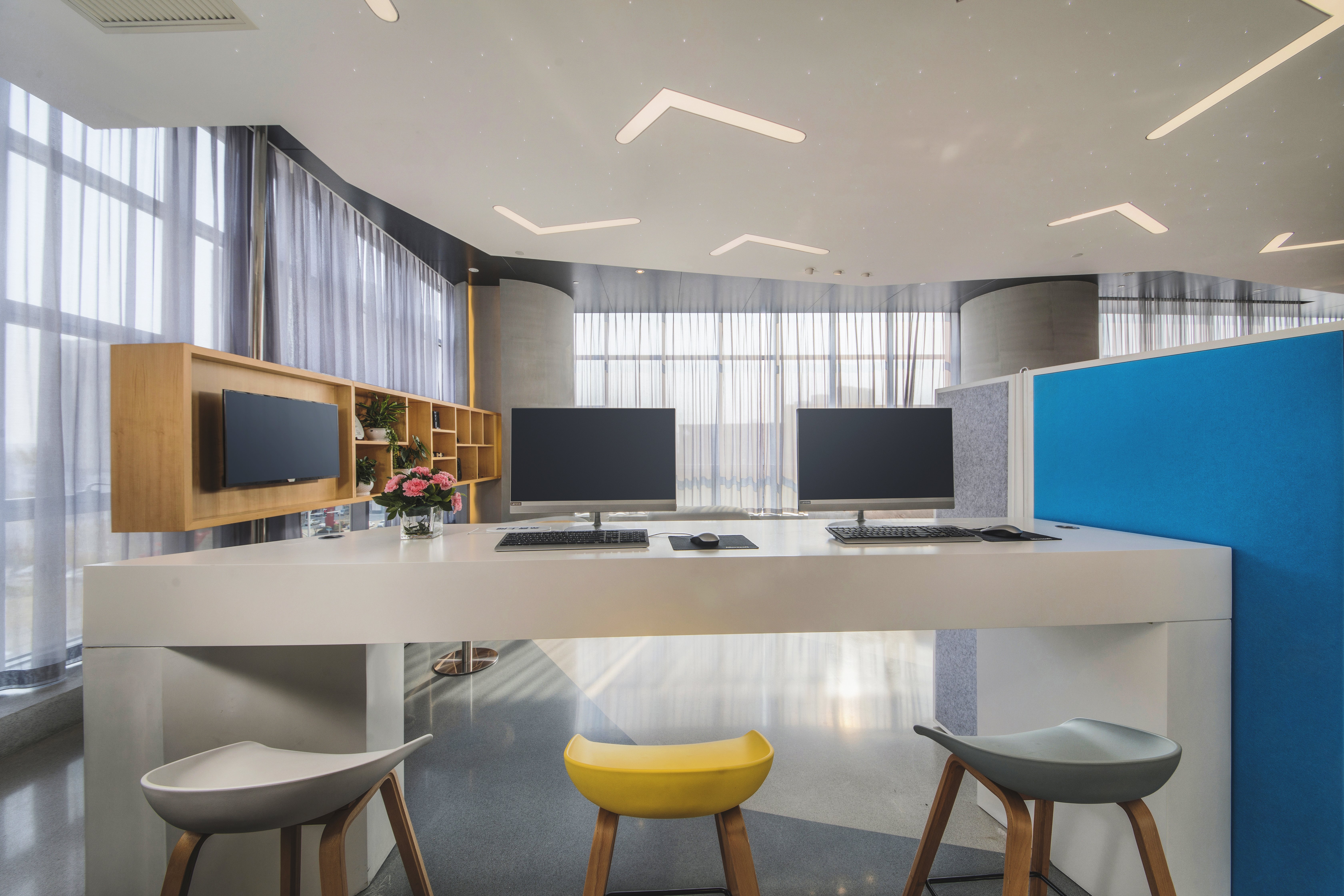 Holiday Inn Express Yantai Yeda 46/51