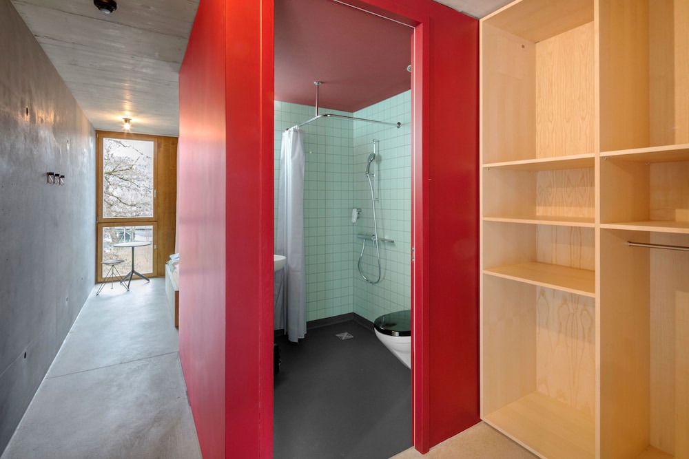 Youth Hostel Bern 40/57