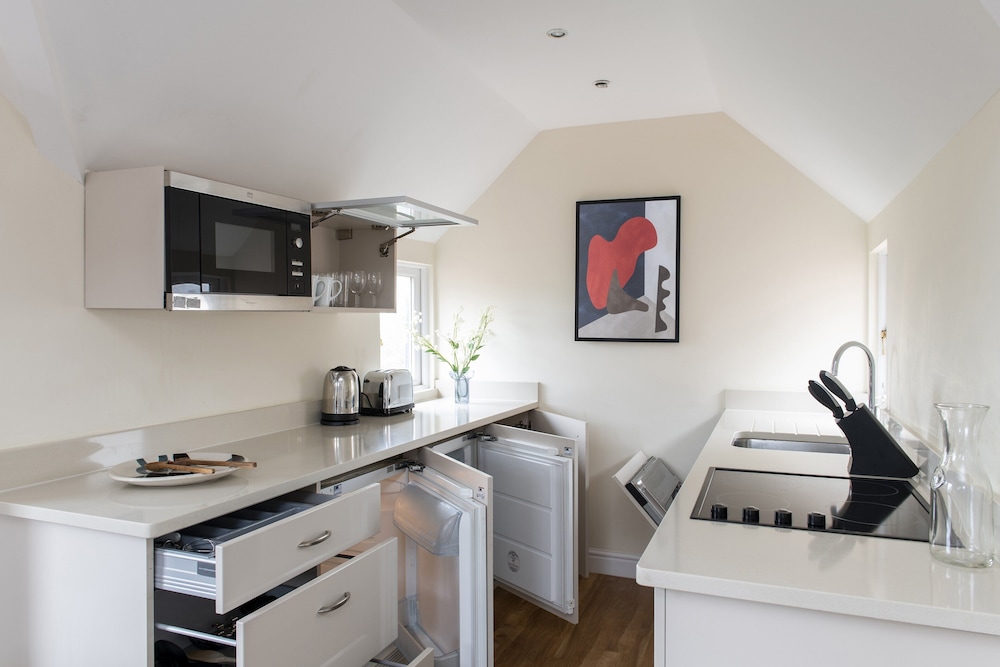 SACO Reading - Castle Crescent 53/64