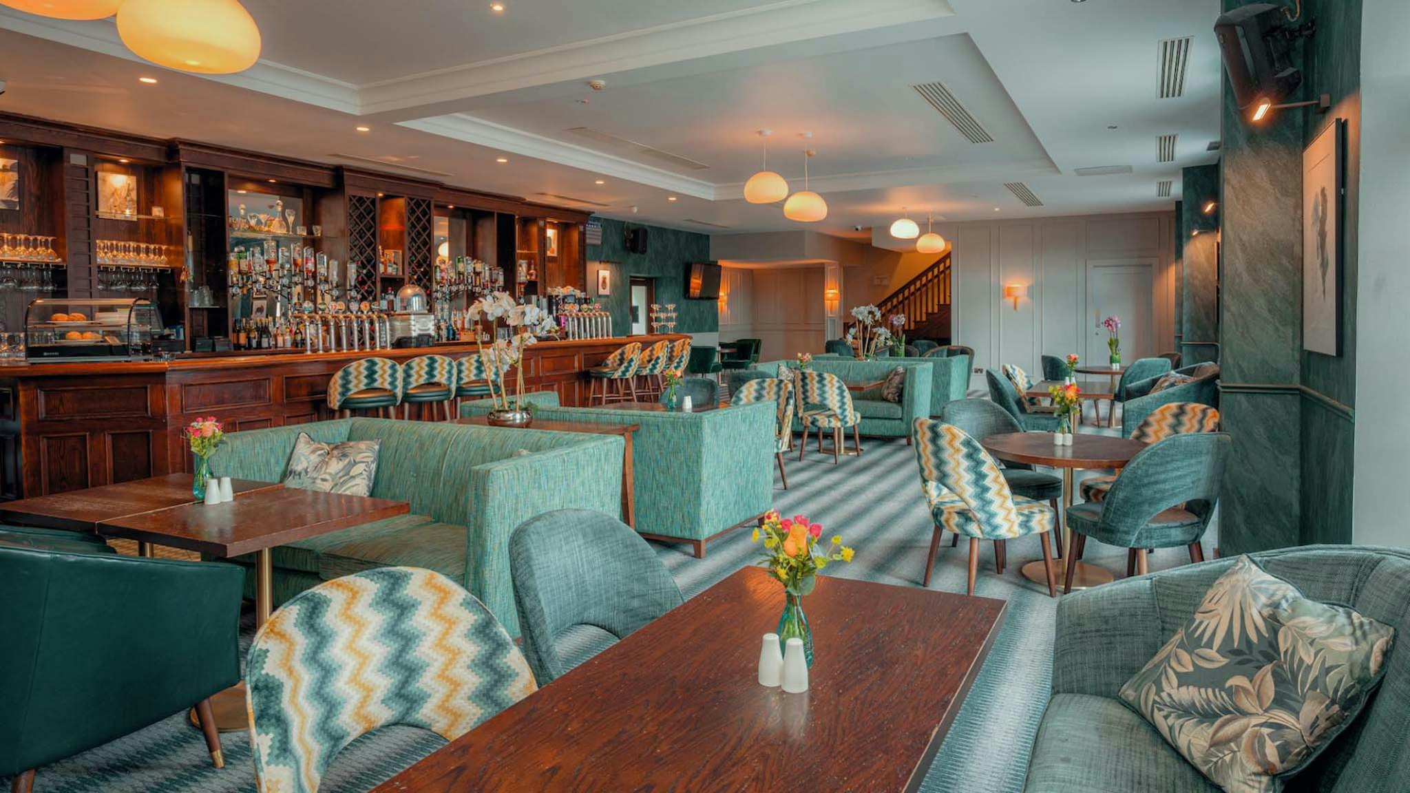 Cavan Crystal Hotel 39/57