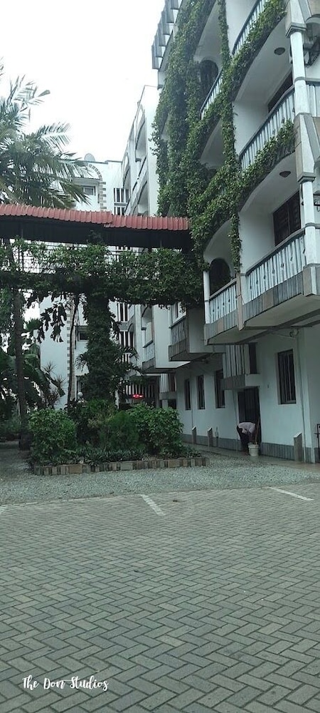 Bridge Hotel Mombasa 35/41