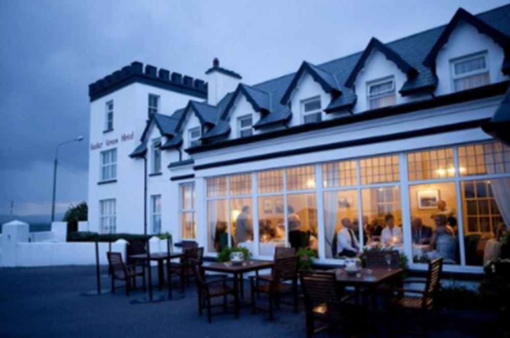 Butler Arms 4/57