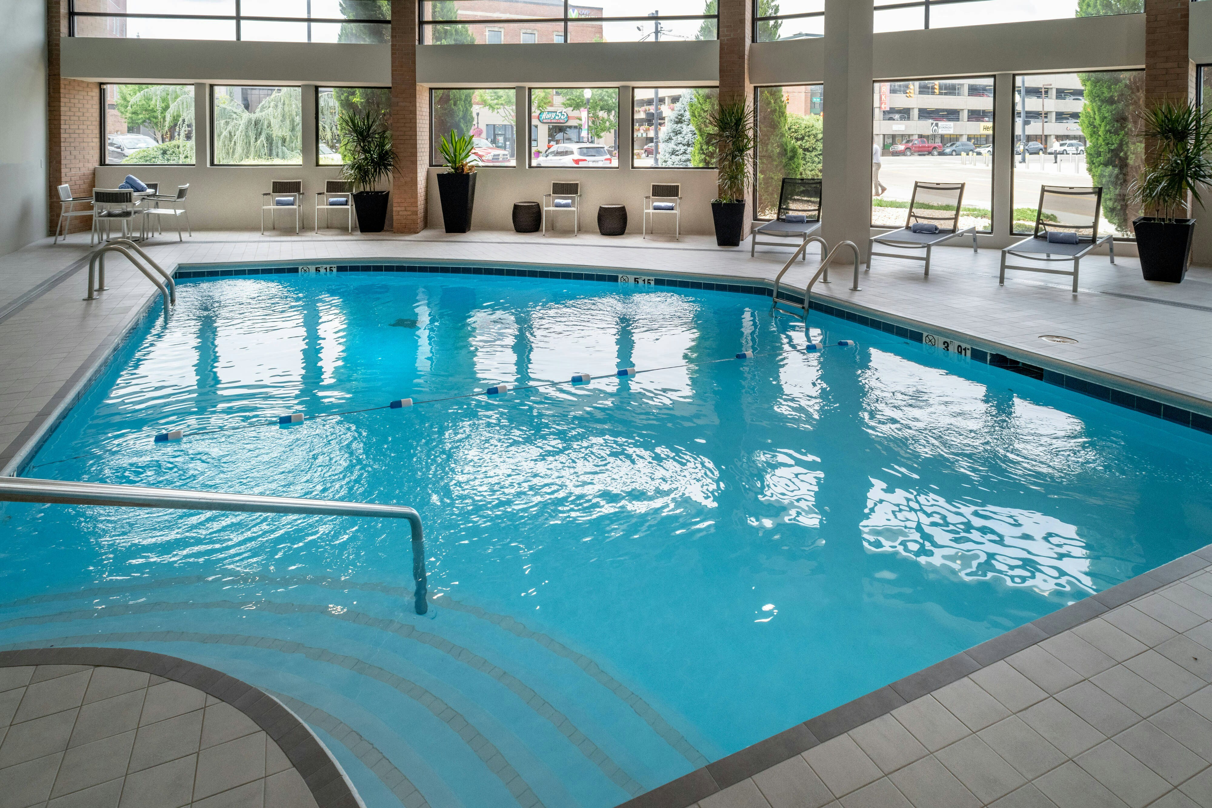 Delta Hotels Huntington Downtown 19/37