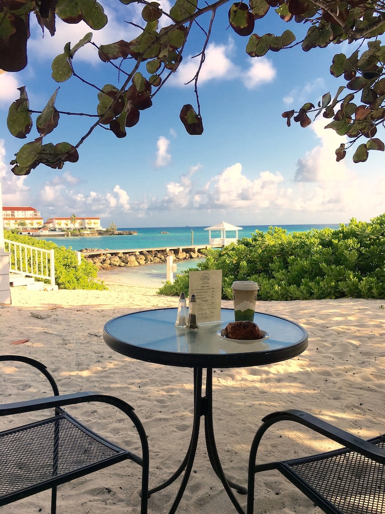 Sandyport Beaches Resort 64/77