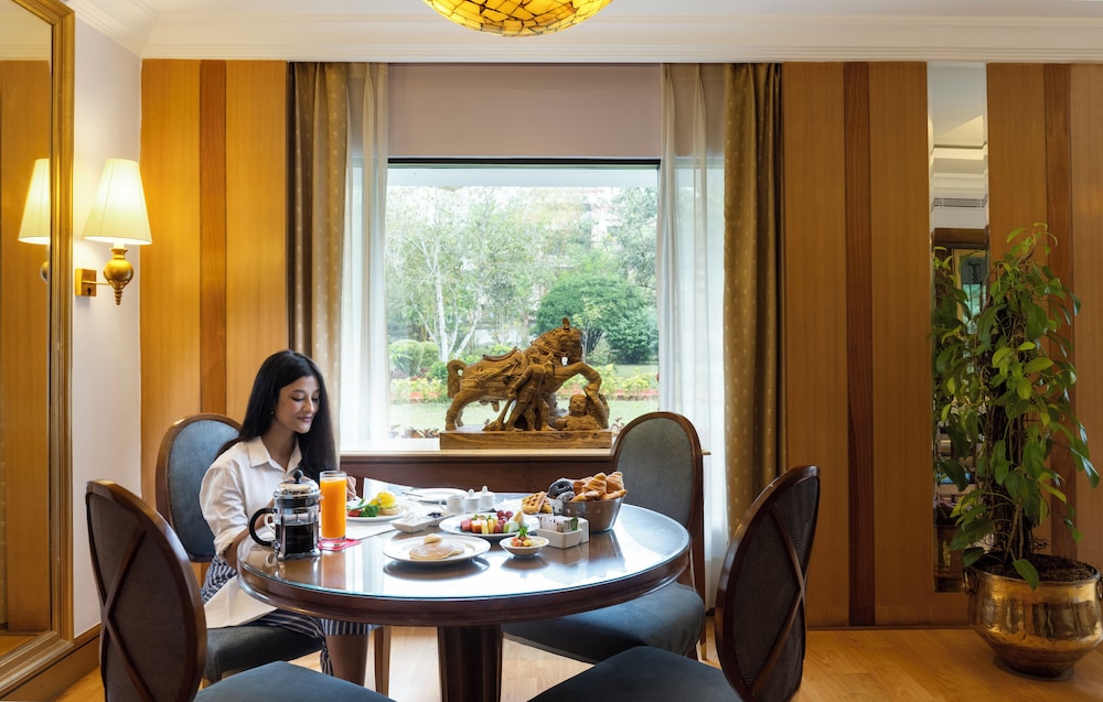 Trident Hotel Bhubaneswar 11/54