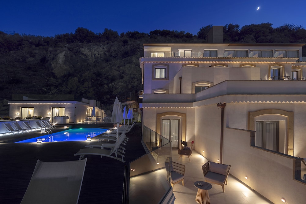Hotel Villa Fiorita 2/66