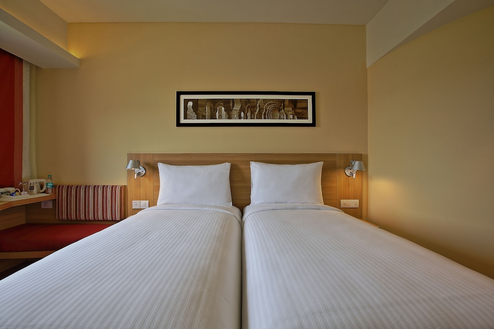 Ibis Bangalore City Center 11/71
