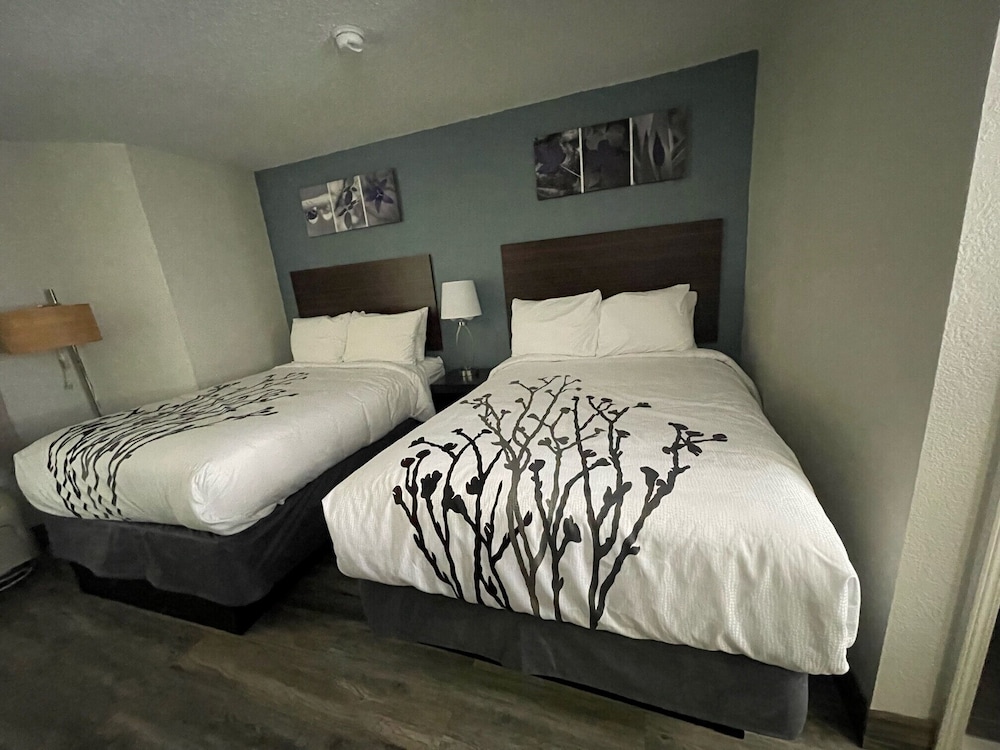 Sleep Inn - Salisbury I-85 4/26