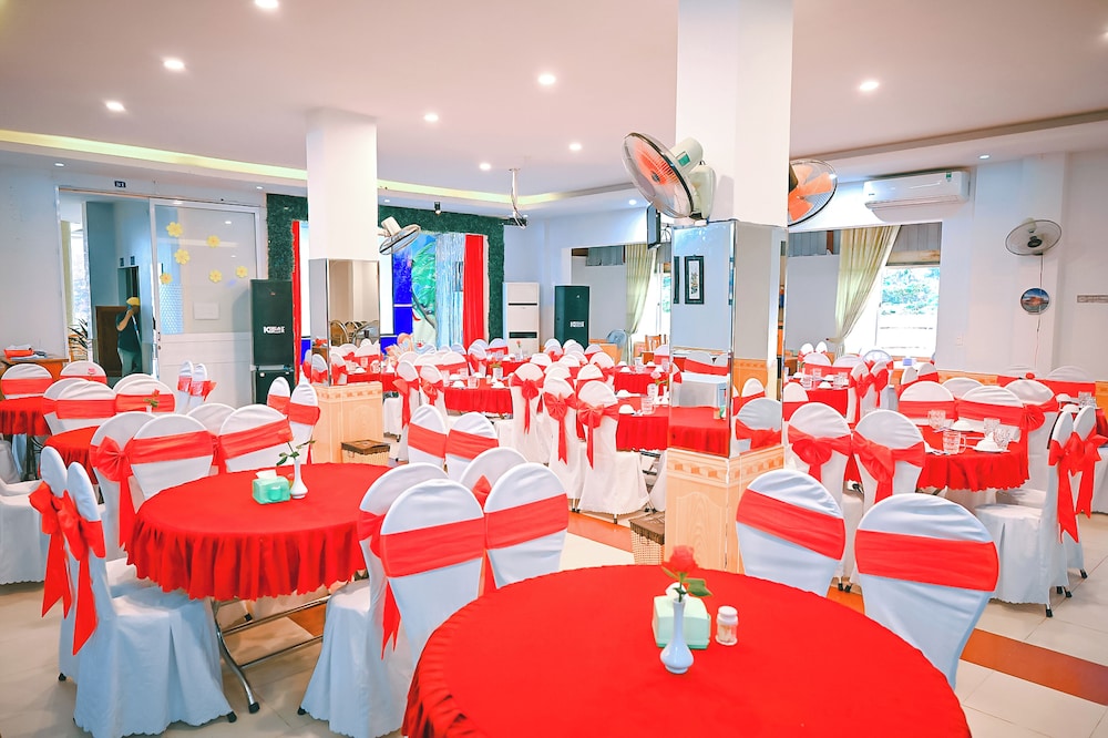 Ngoc Han Hotel 58/67