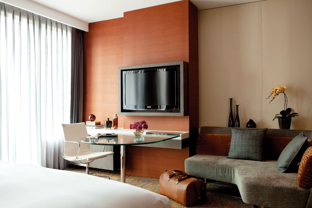 The Langham Shanghai Xintiandi 69/83