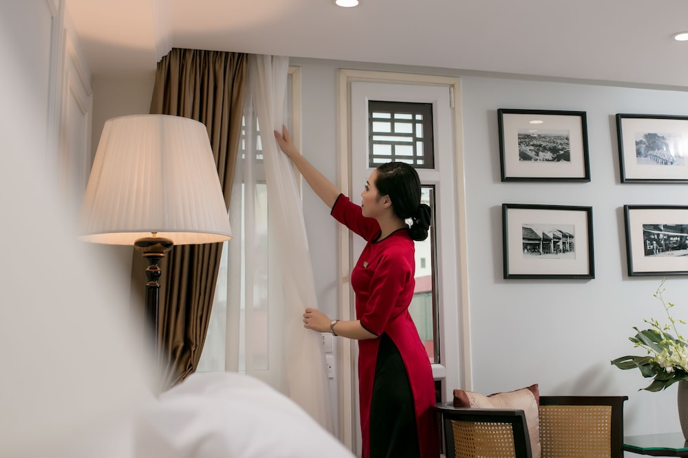 Hong Ngoc Dynastie Hotel 53/74