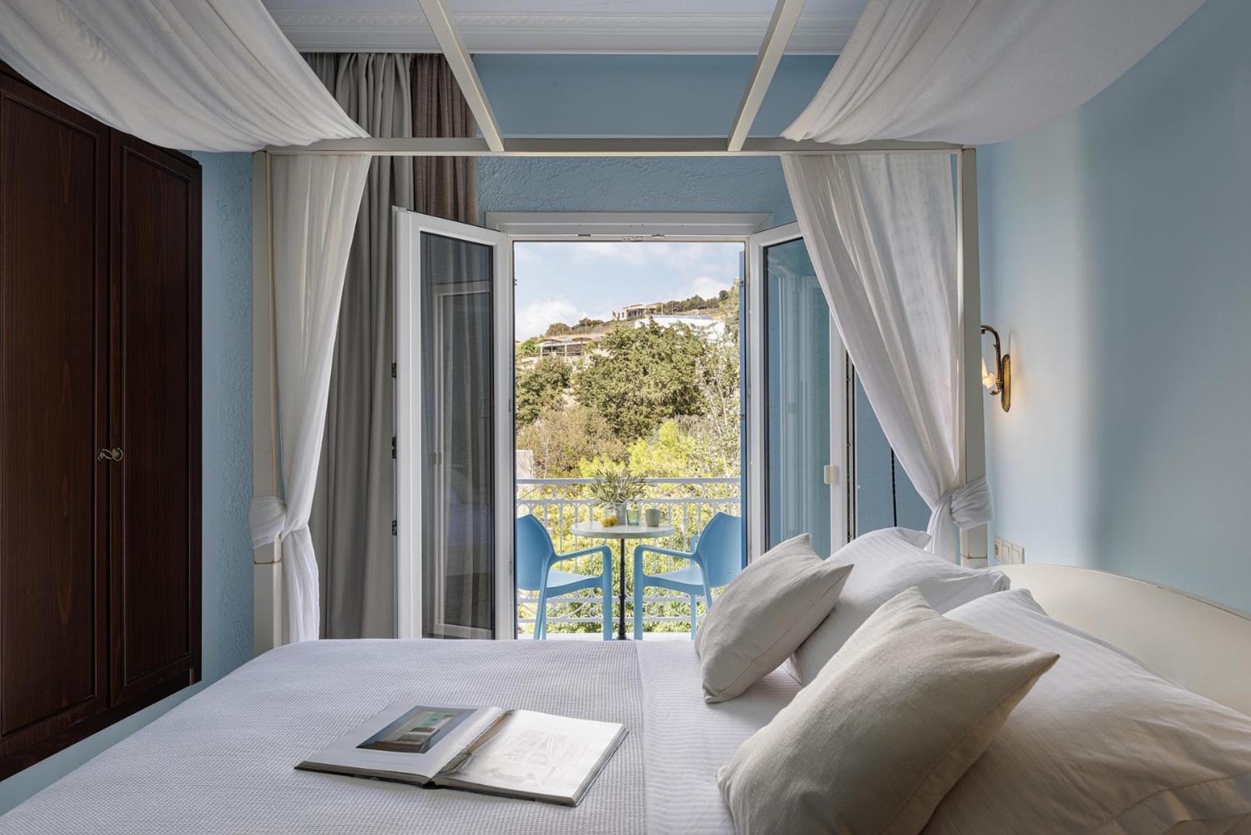 Room at Aneroussa Beach, ANDROS