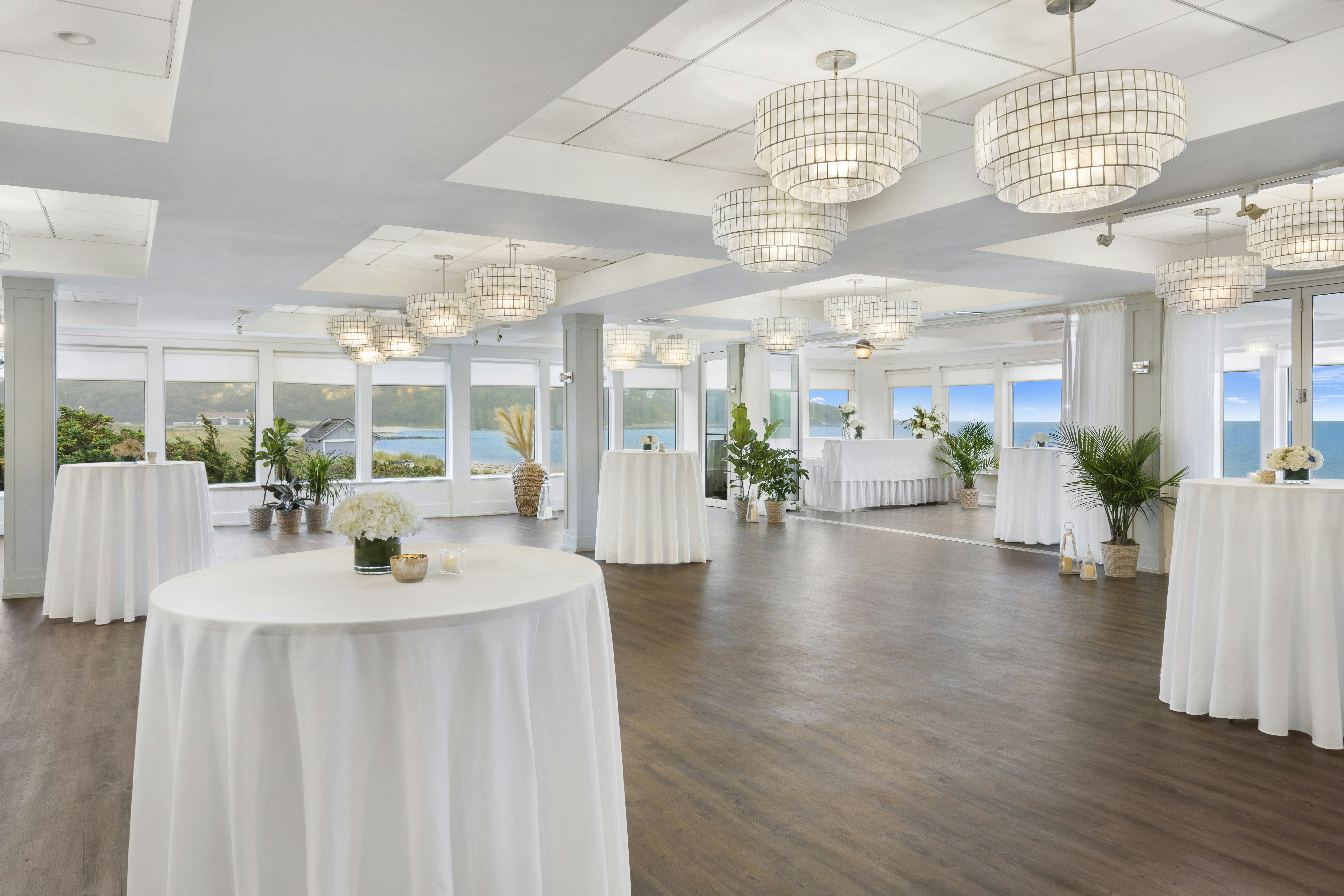 Sea Crest Beach Resort 4/50
