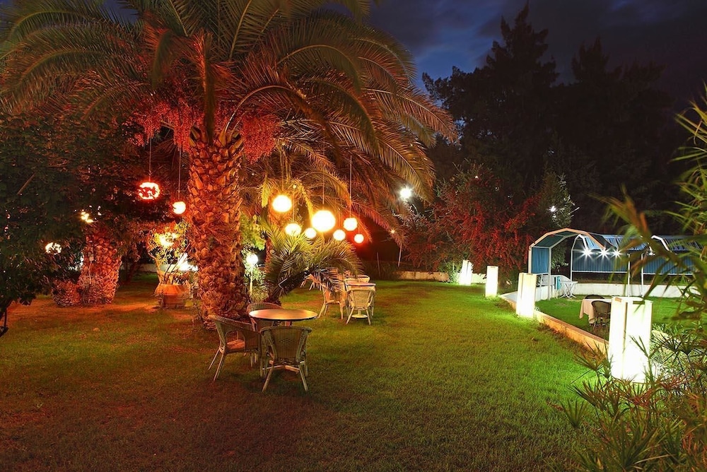 Buyuk Saruhan Hotel 41/50
