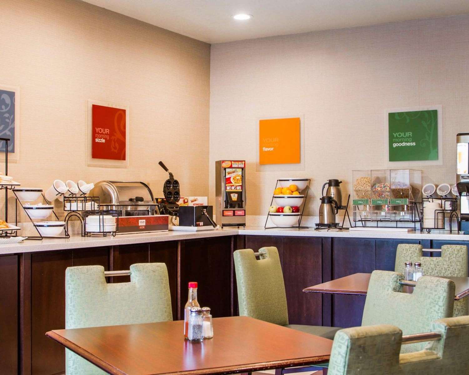 restaurant cafeteria