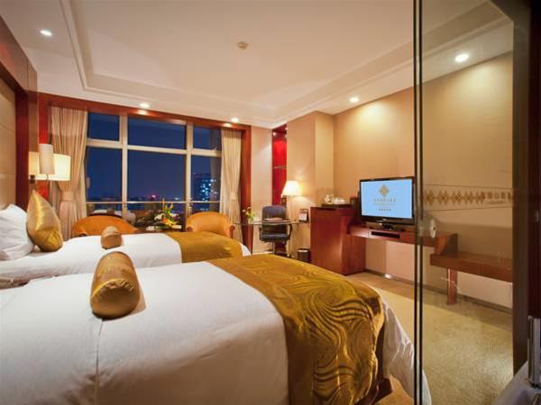 Hongrui Jinling Grand Hotel Hefei 7/19