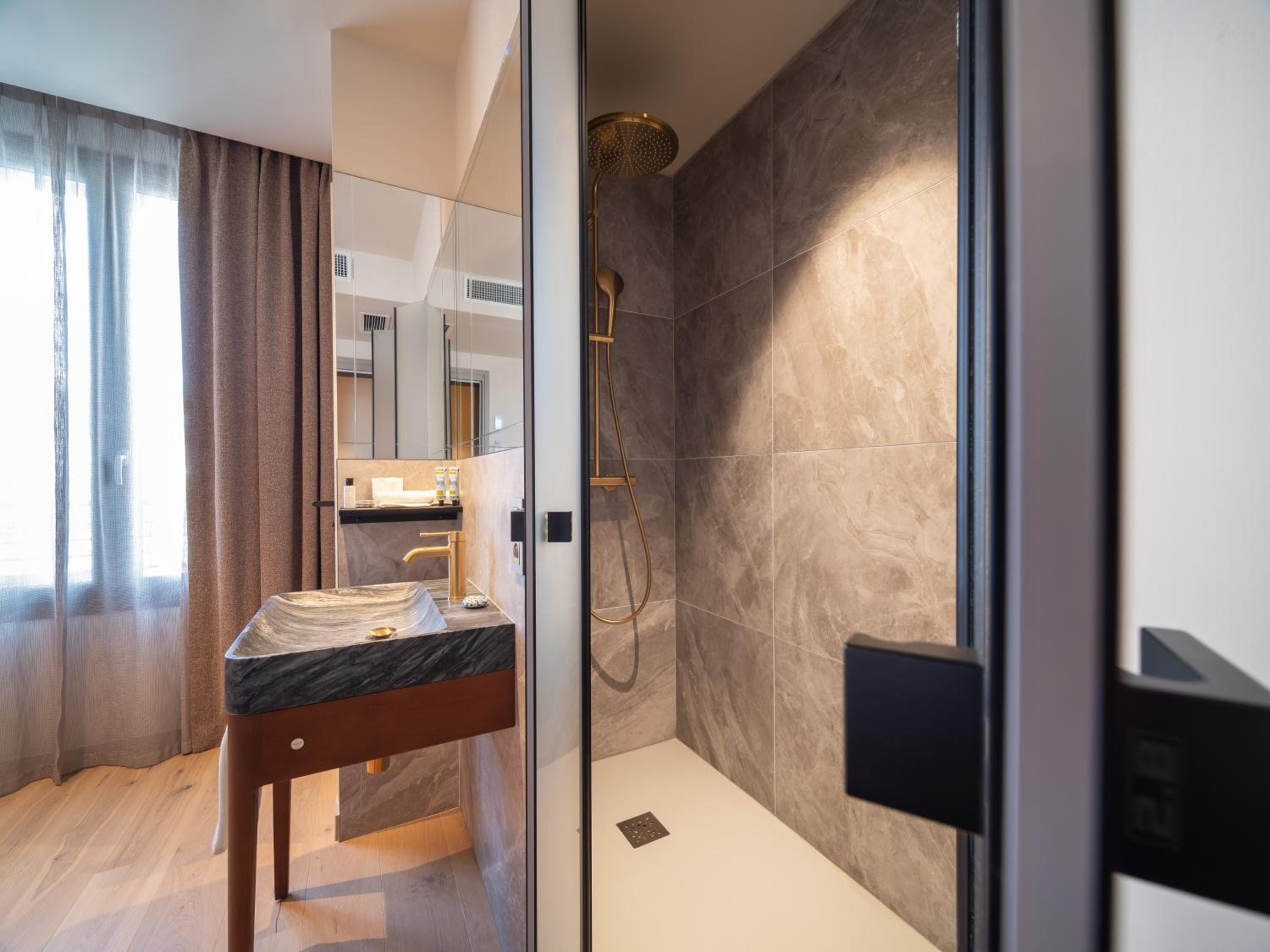 غرفة بسرير مزدوج، Hebe Hotel 9/9