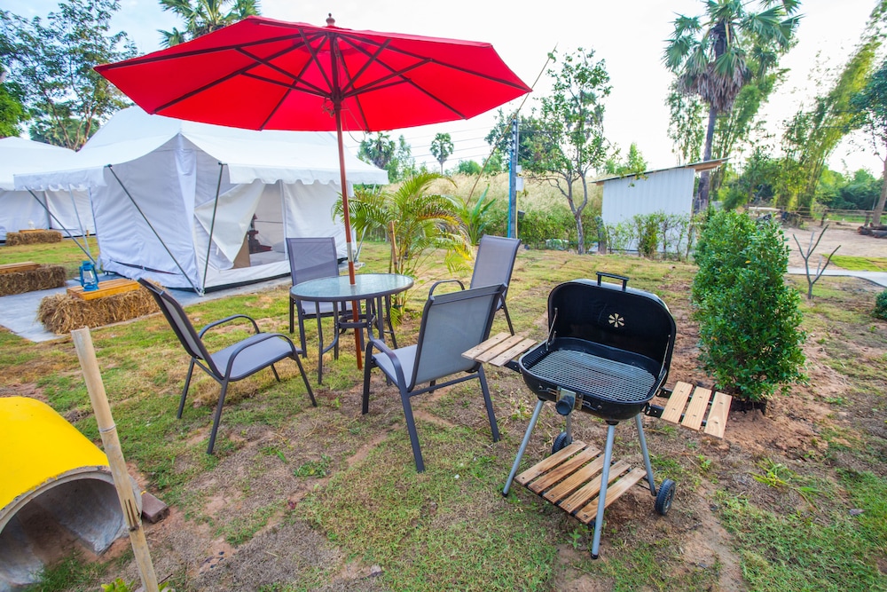 Bluemoon Riverside Resort 48/50