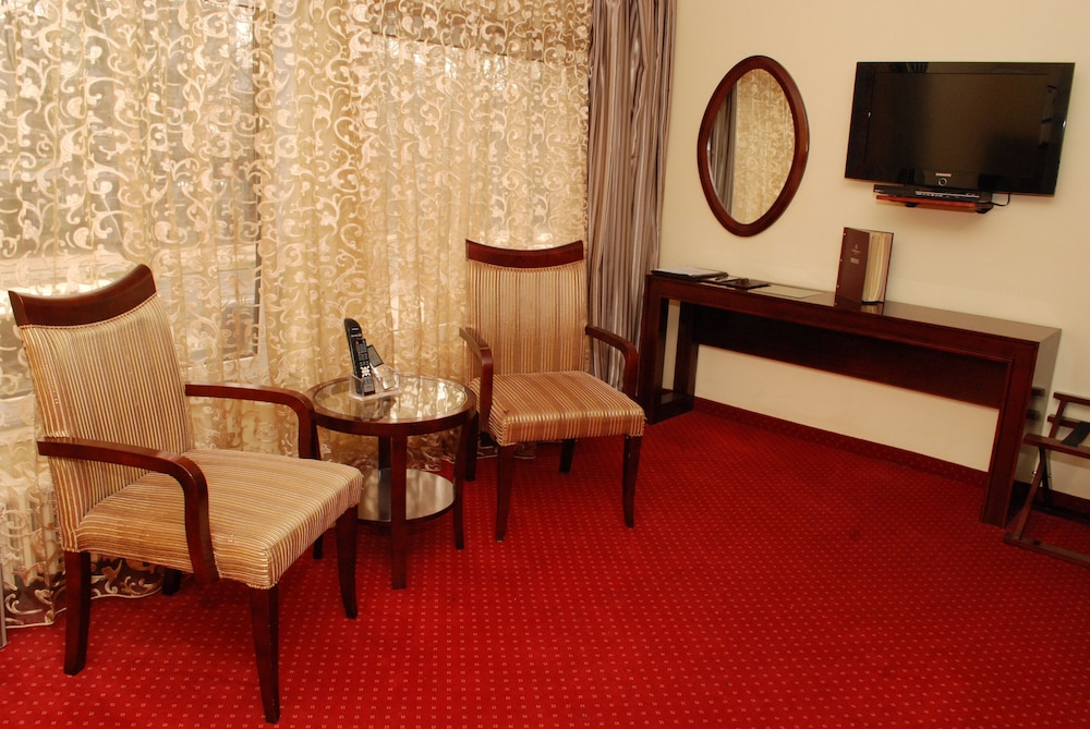 Planeta Inn Hotel 42/50