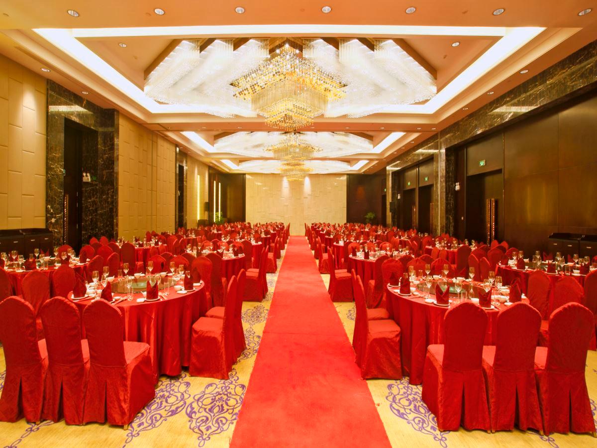 Cenbest Jinling Grand Hotel 54/60