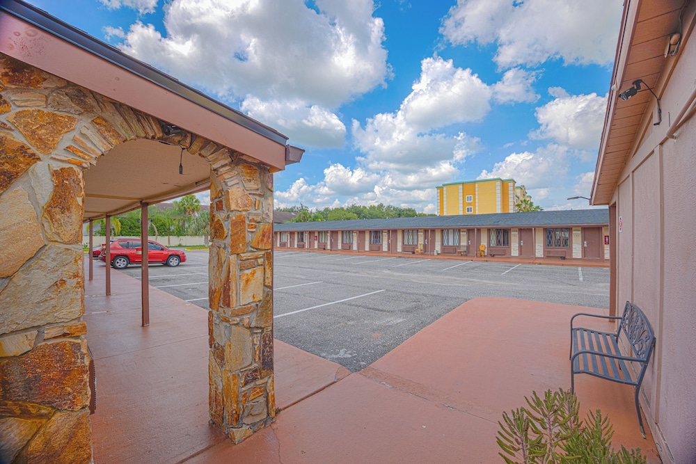 Liberty Garden Inn By Oyo Kissimmee Near Disney World 21/49