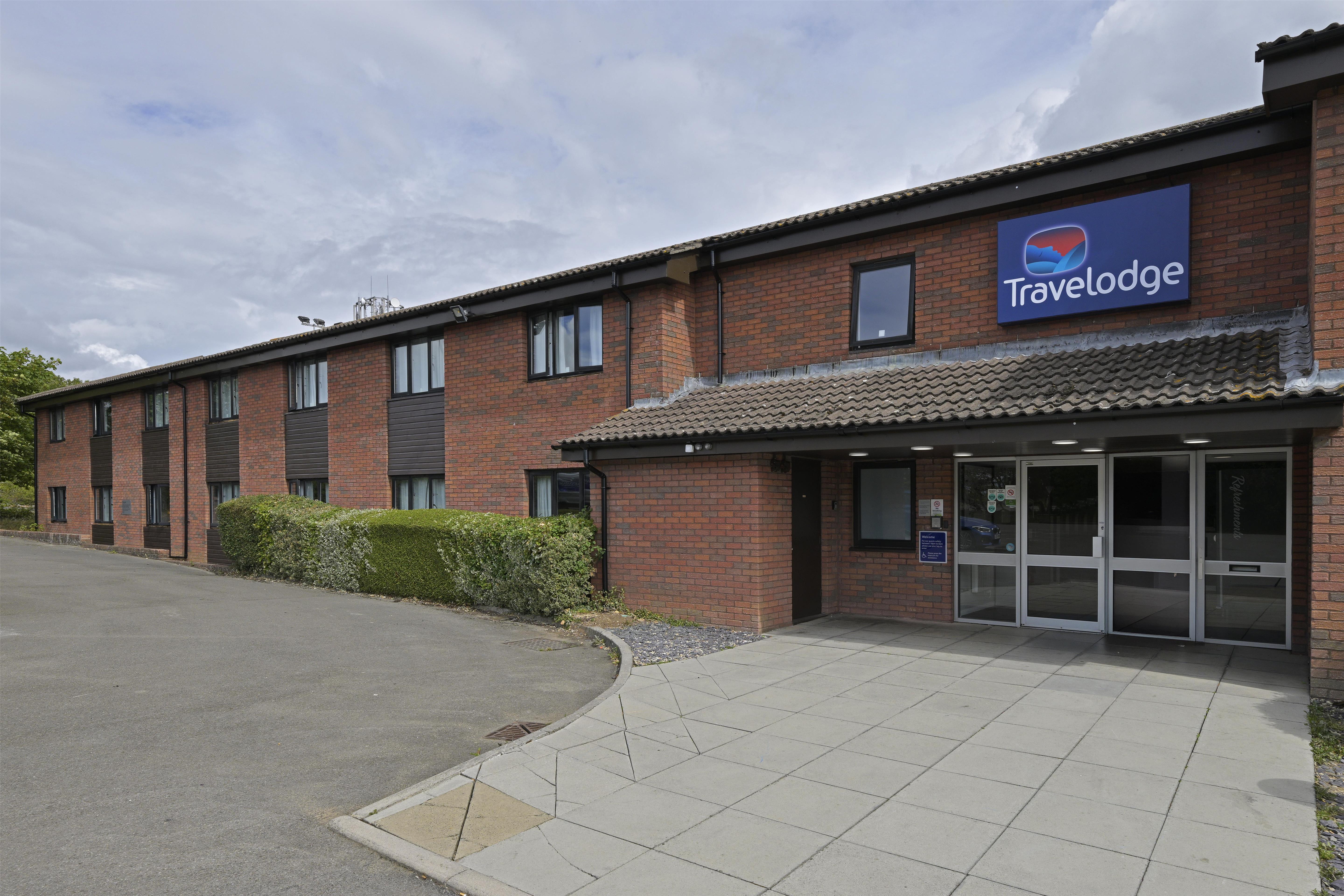 Travelodge Bristol Severn View M48 5/24