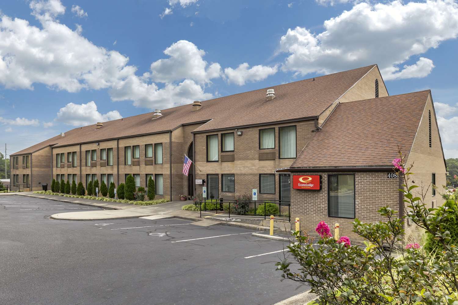 Econo Lodge & Suites Southern Pines - Pinehurst 3/16