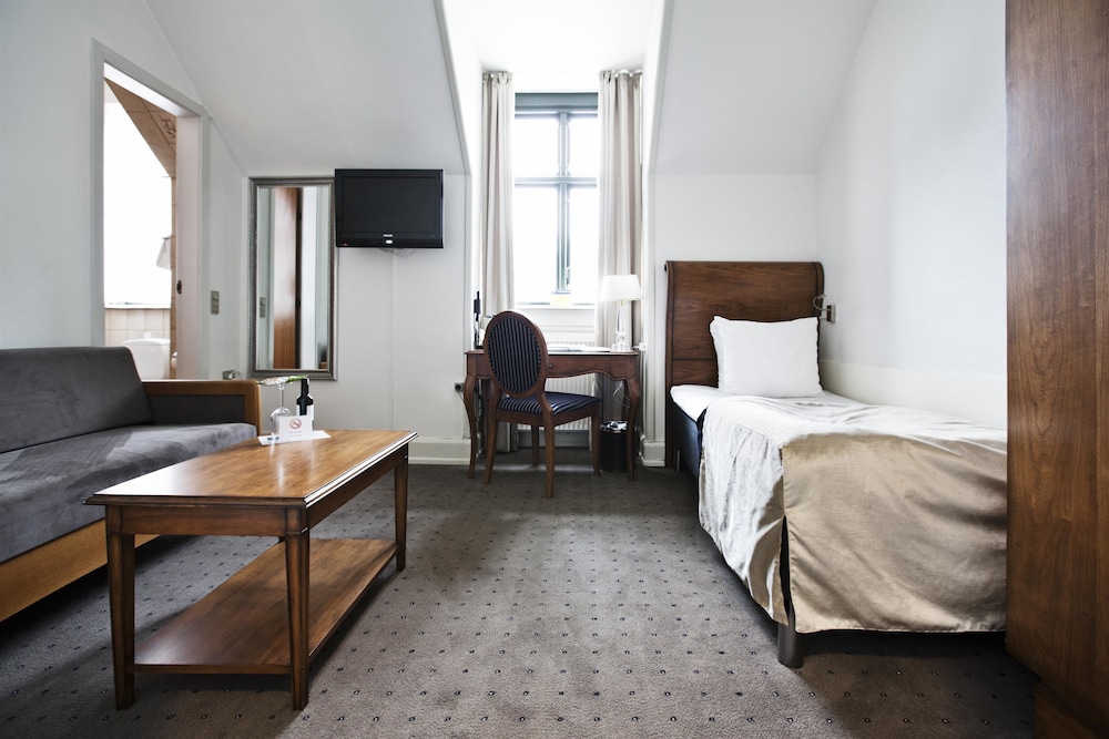 Best Western Hotel Hebron 5/68