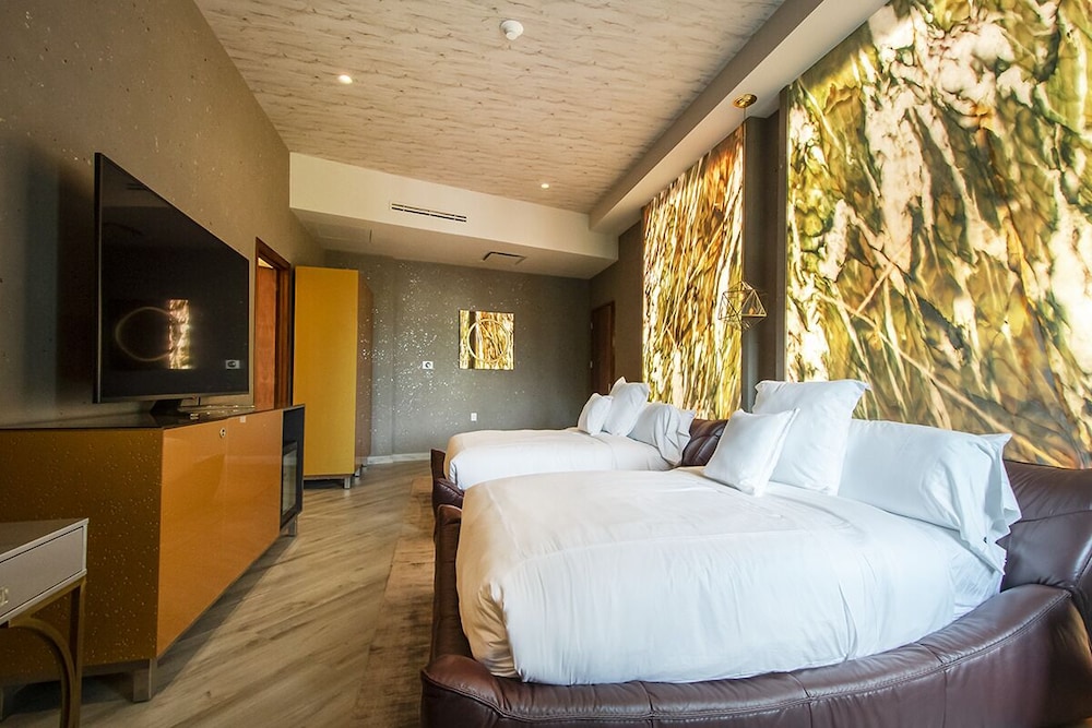 L Hotel Perla Boutique 20/58