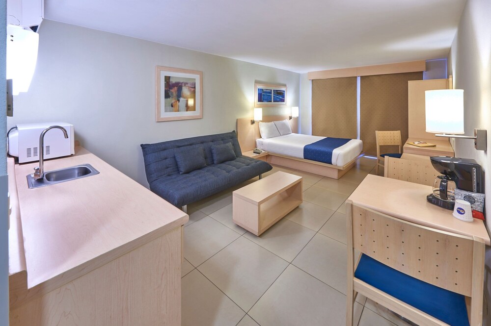 City Express by Marriott Manzanillo 17/50