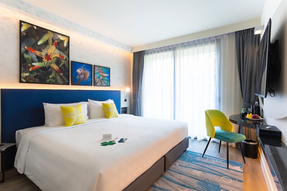 Hotel Clover Patong Phuket 27/75