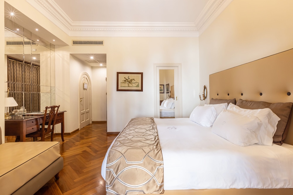 Deluxe, 1 Double and 1 Single Bed, French Balcony