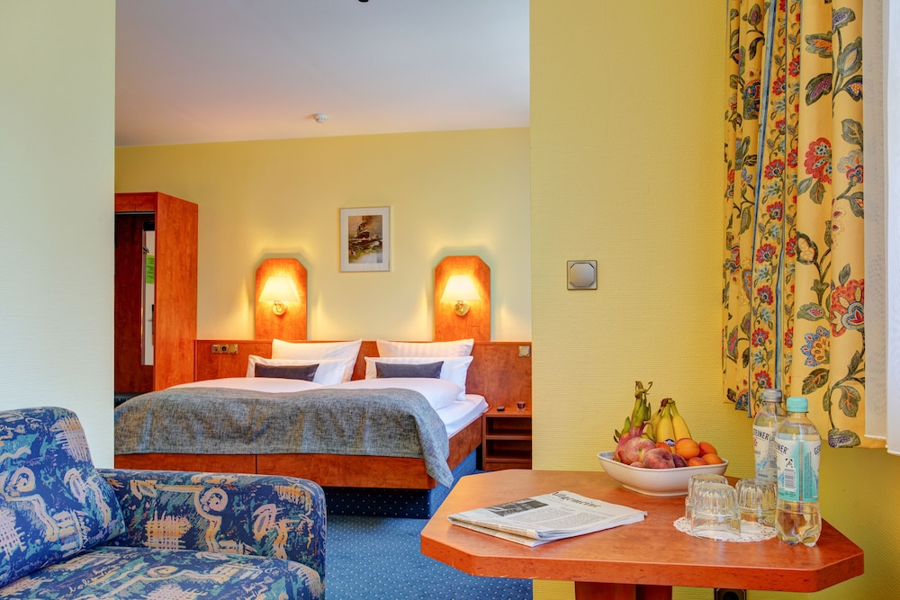 Hotel Elbinsel 7/46