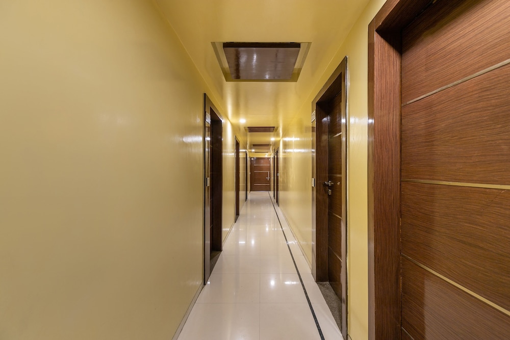 Capital O 891 Hotel Kadamb Inn 55/61