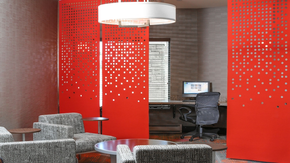 Holiday Inn Express Moline - Quad Cities Area 41/73