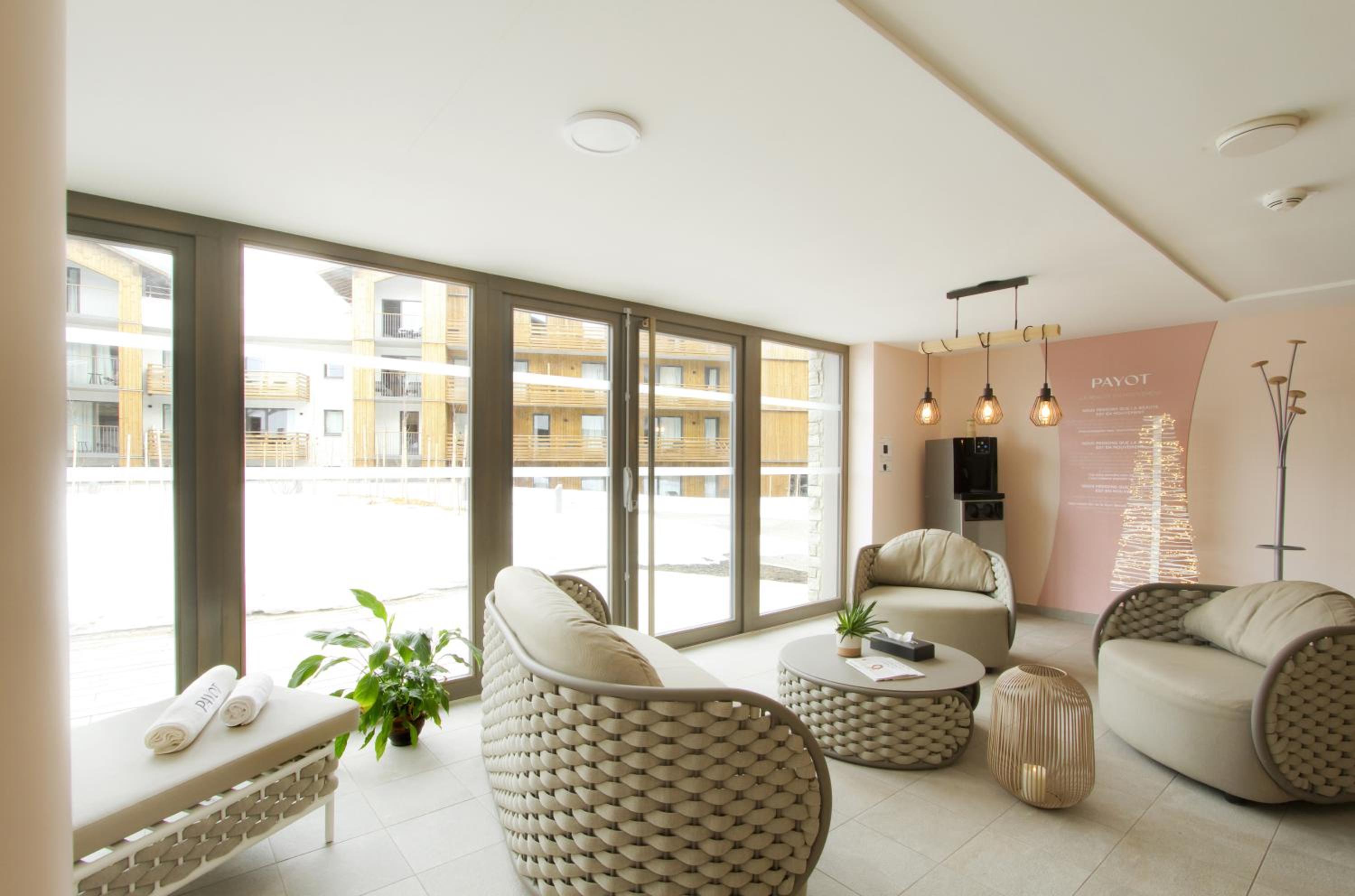 Appart'Hotel Prestige Odalys L'Eclose 15/23