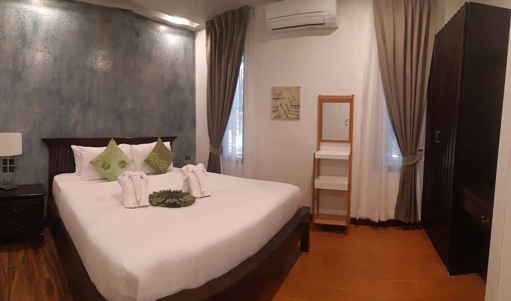 Cocoville Phuket 49/75