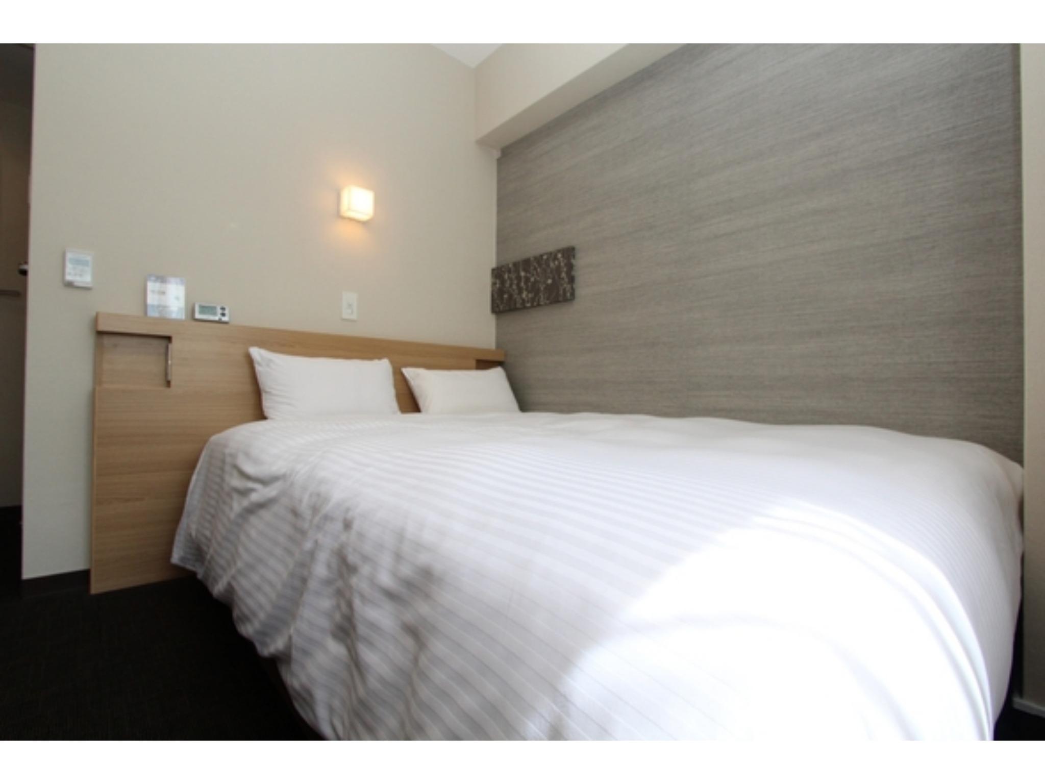 Double Bed