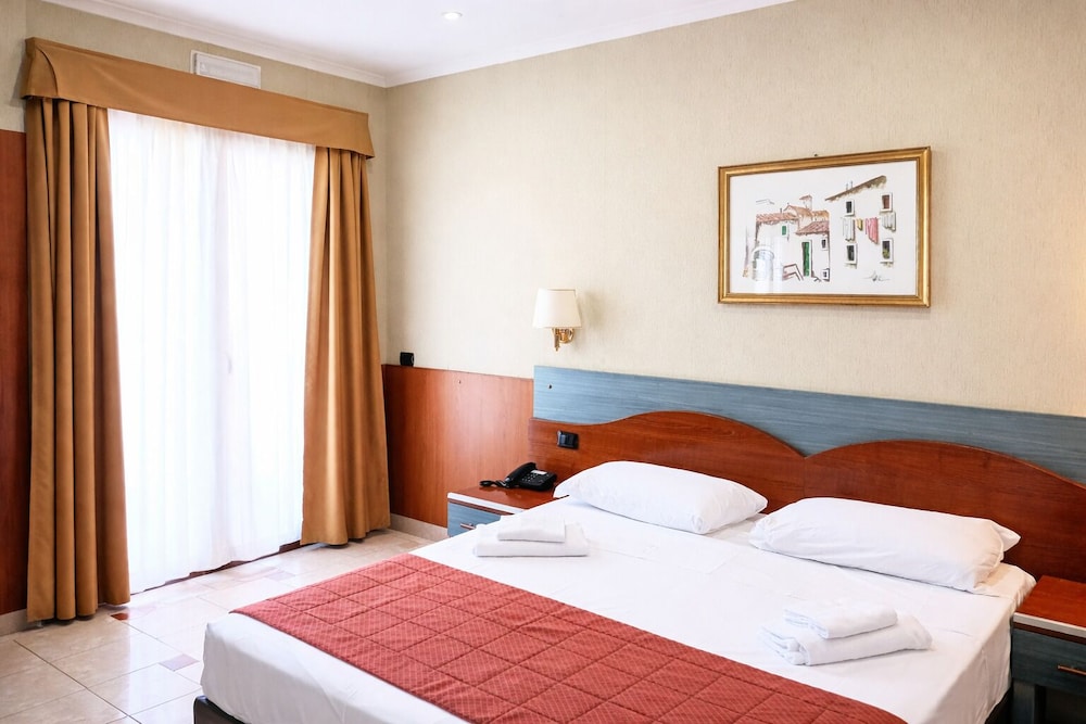 Room, Double Bed, Balcony