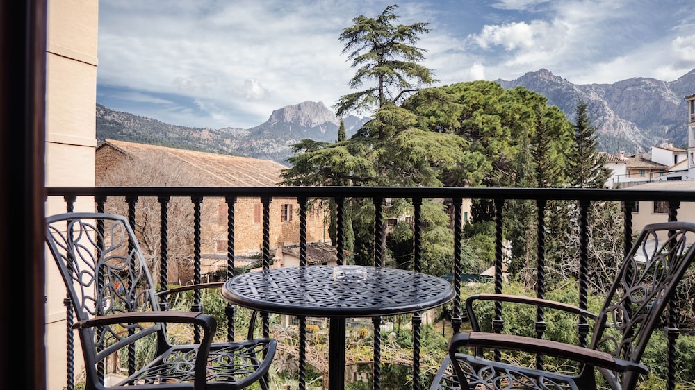 Gran Hotel Soller 73/75