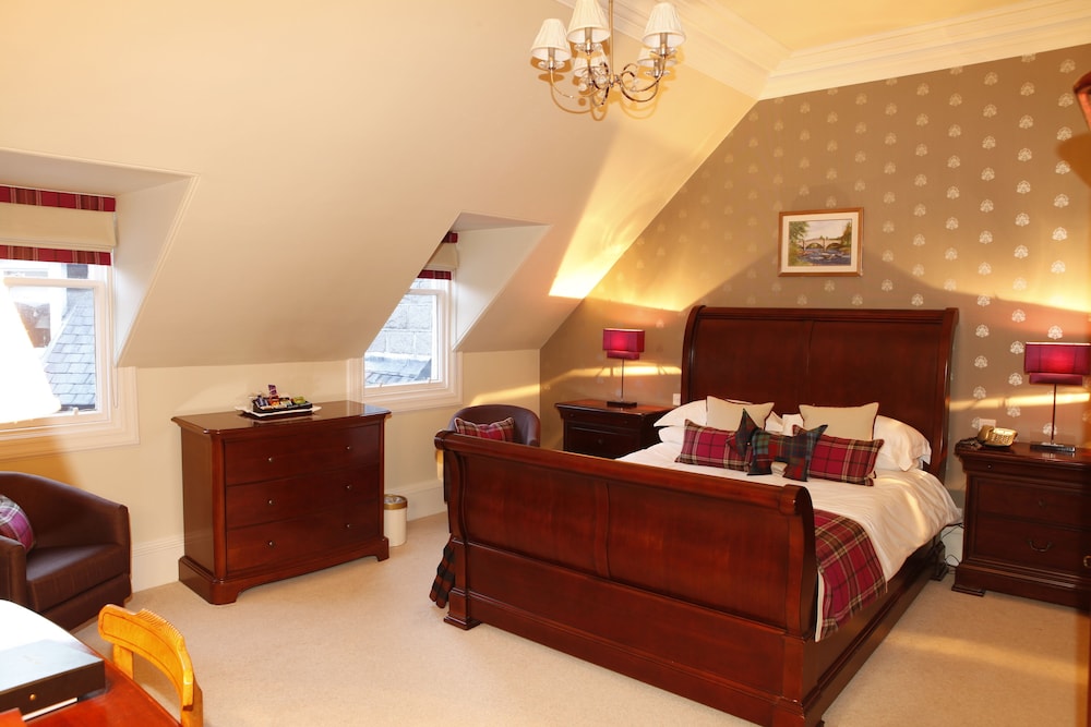 Tor Na Coille Hotel 12/52
