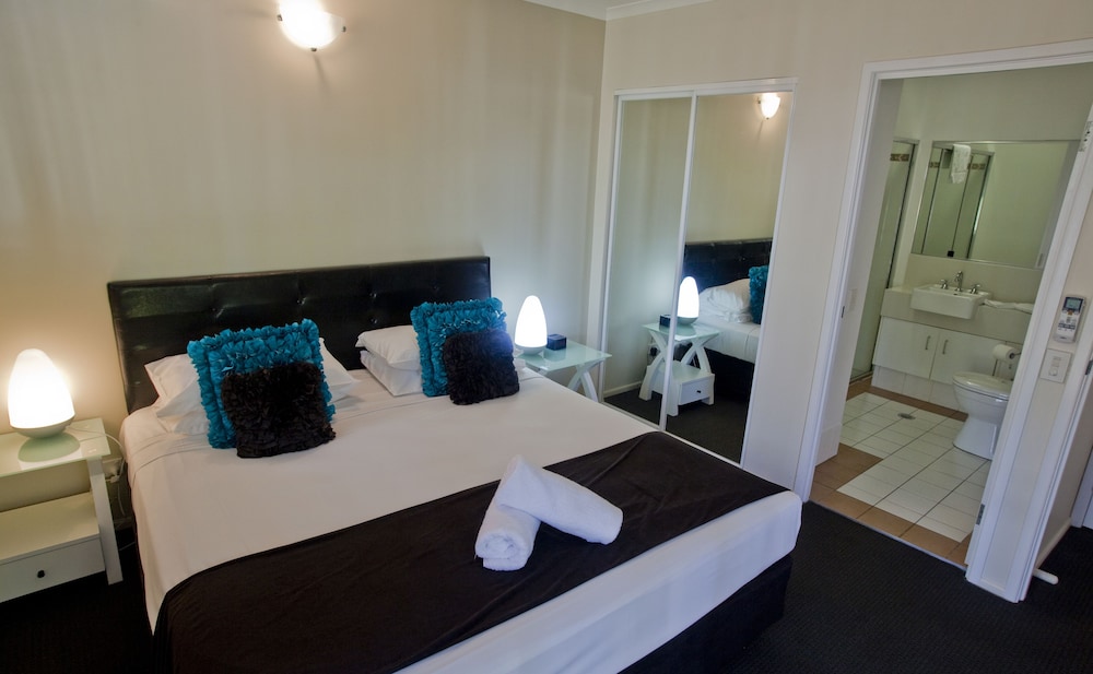 Marlin Cove Resort 24/72