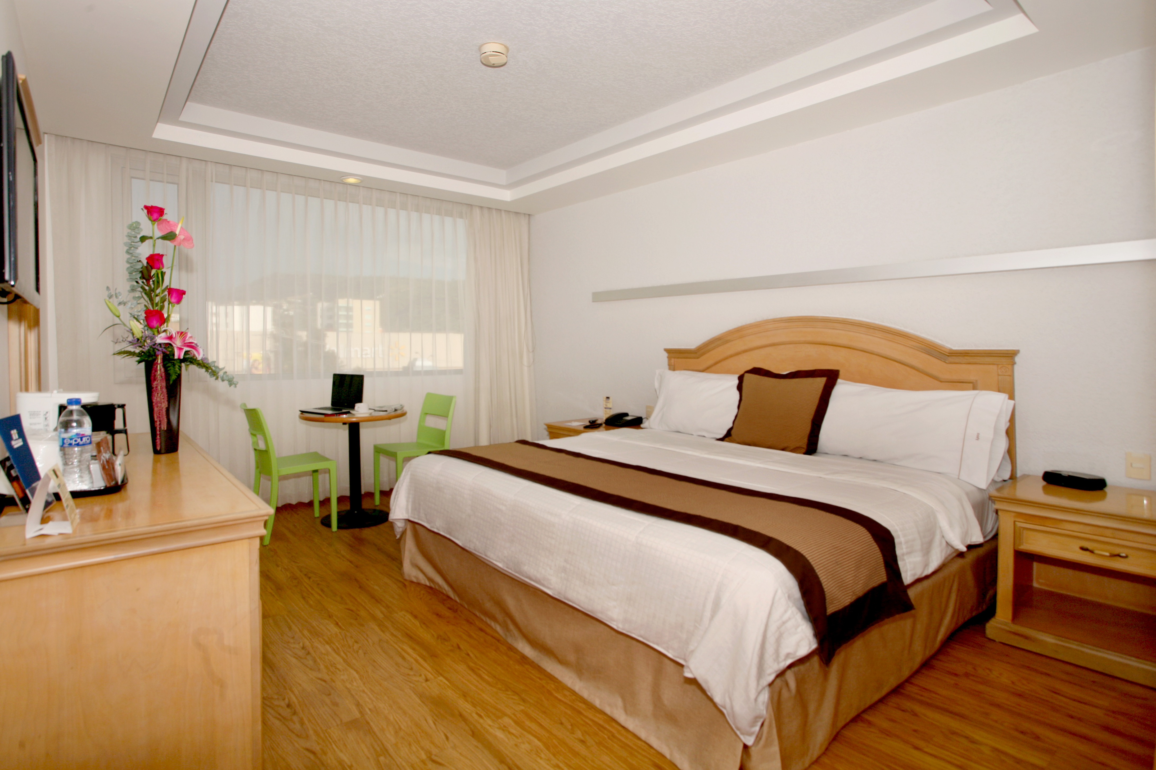 Plus, Double Bed