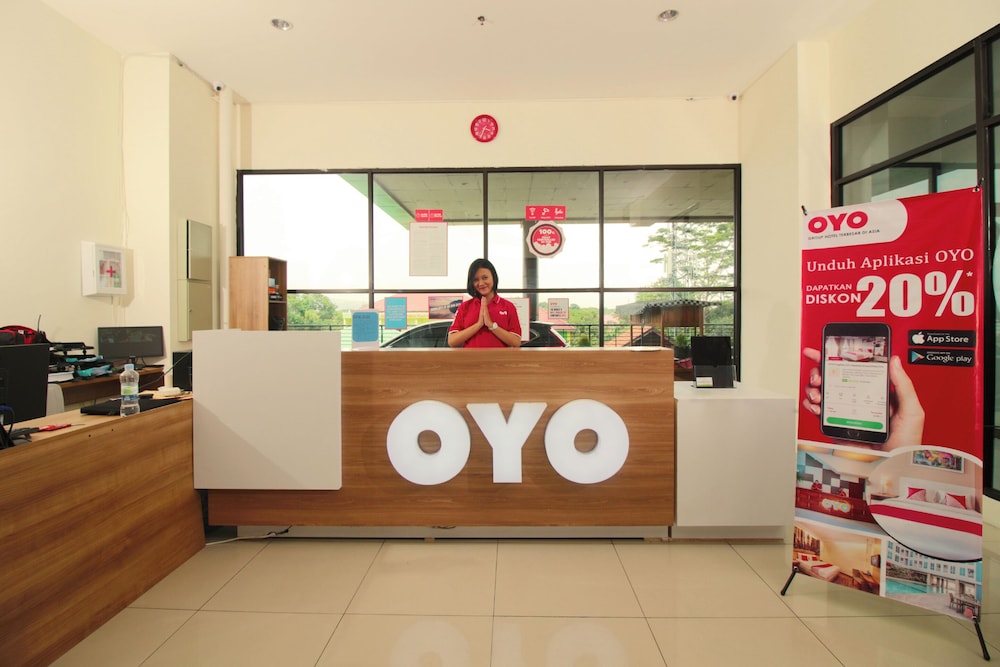 OYO Flagship 483 Tamansari Panoramic Bandung 9/33
