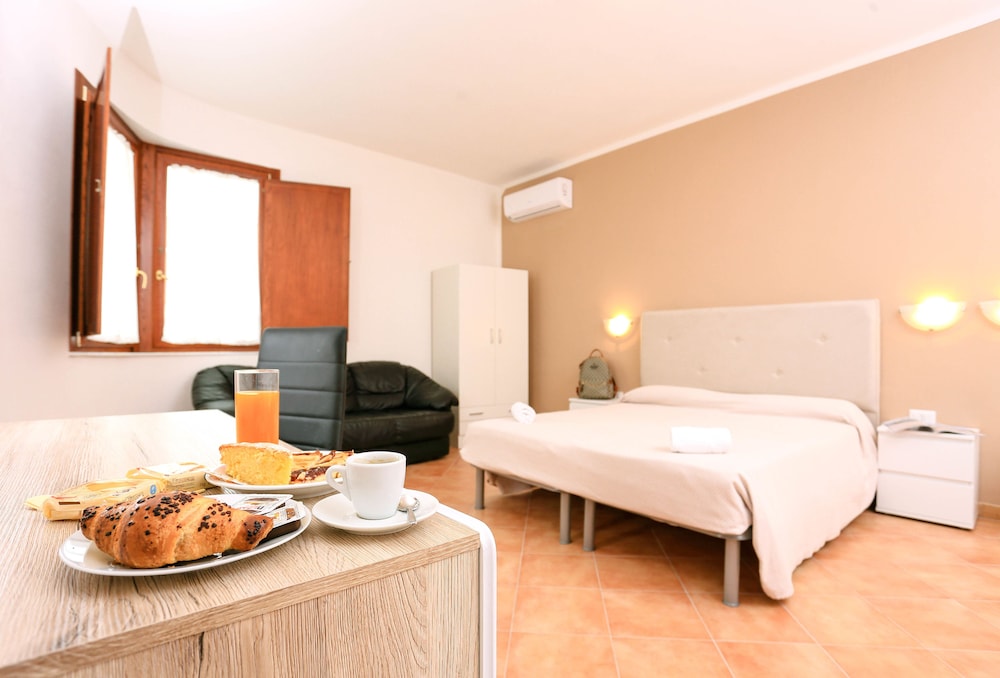 Hotel Villa Piras 12/49