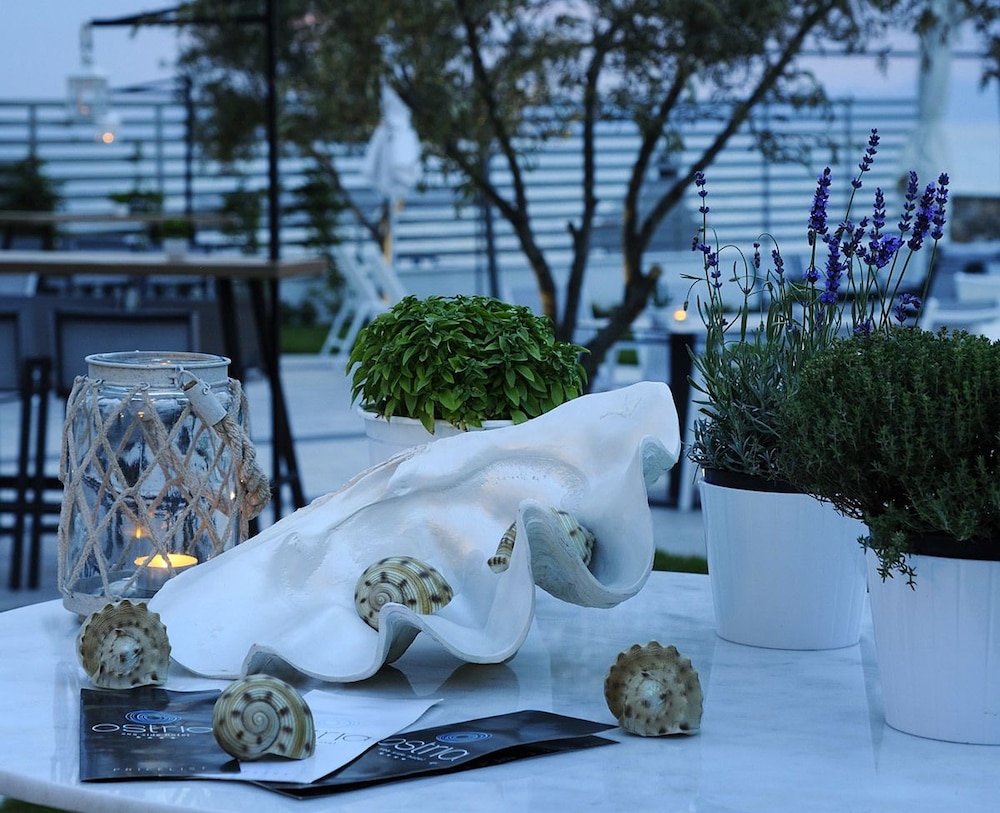 Ostria Sea Side Hotel 16/43