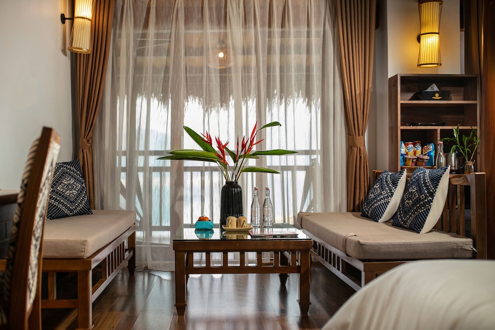 Mai Chau Hideaway Lake Resort 49/72