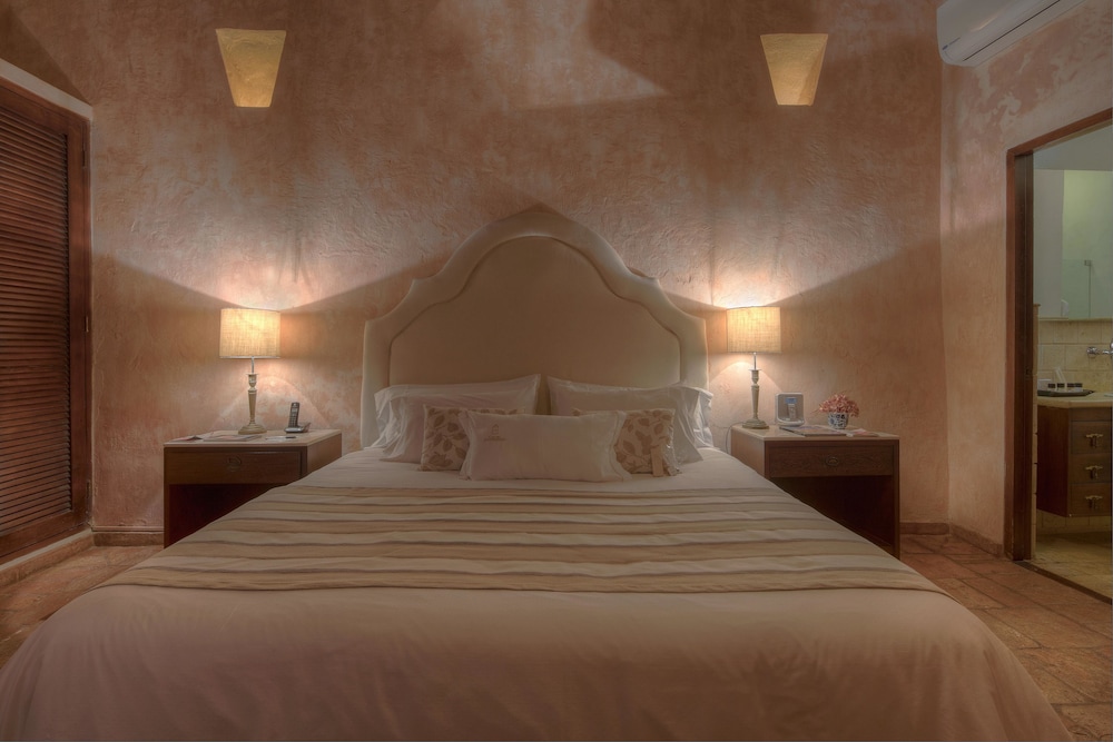 Casa Del Arzobispado Hotel 13/69