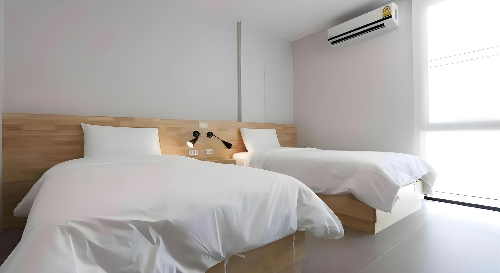 Easy Hotel 26/75