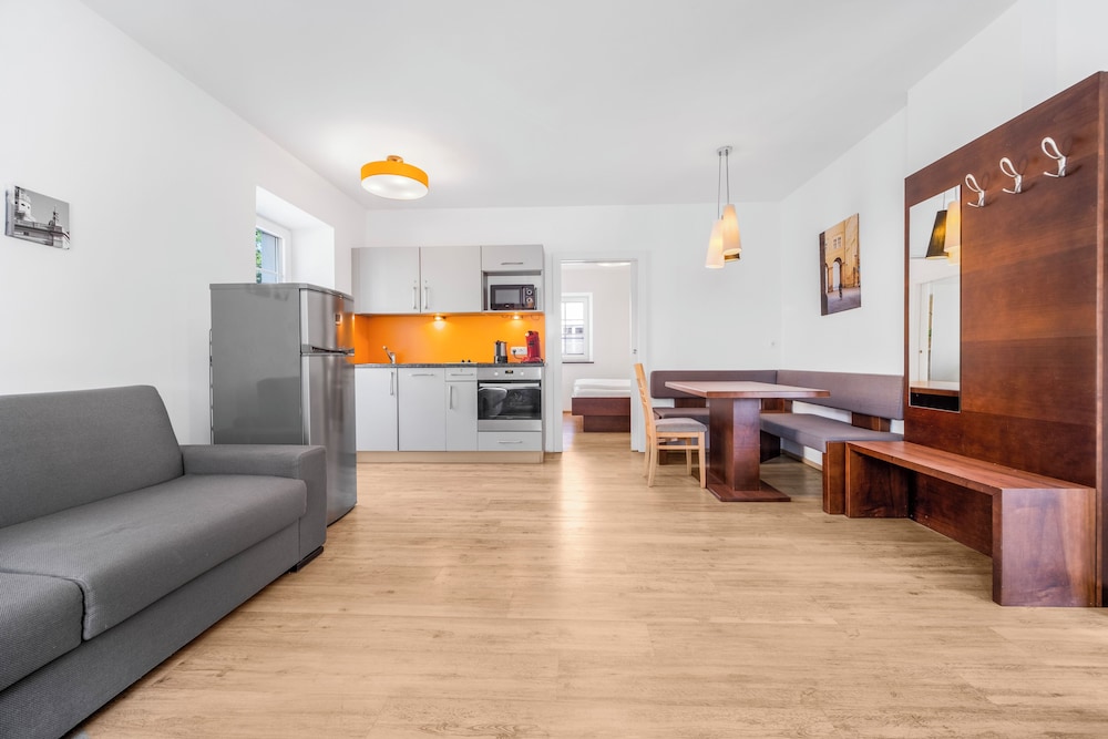Das Grune Hotel Zur Post - 100 Bio 60/74